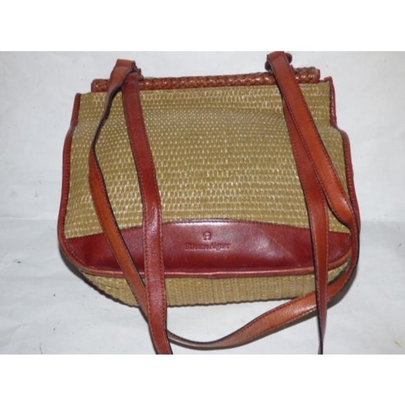 Etienne Aigner Vintage Chestnut Brown Hobo - Picture 4 of 12